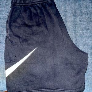 Nike sweatshorts black size xl